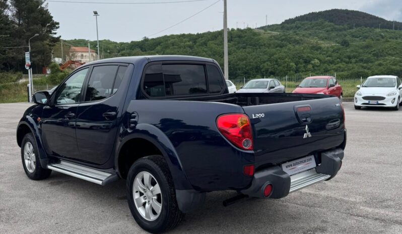 MITSUBISHI L200 2.5 DI-D 136CV Double Cab pieno