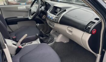MITSUBISHI L200 2.5 DI-D 136CV Double Cab pieno