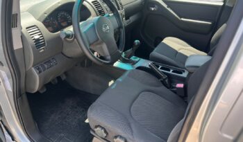 NISSAN NAVARA 2.5 dCi 4 porte Double Cab pieno