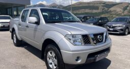NISSAN NAVARA 2.5 dCi 4 porte Double Cab