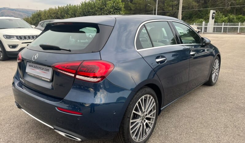MERCEDES-BENS A 180 d Automatic Sport pieno
