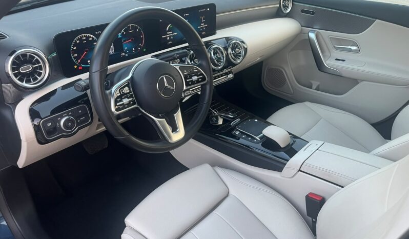 MERCEDES-BENS A 180 d Automatic Sport pieno